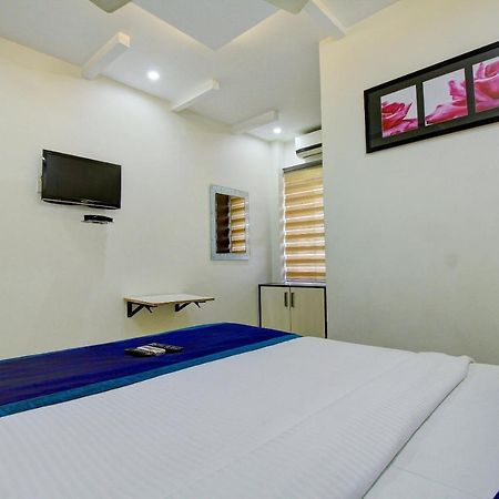 Rd Towers Hotel Chennai Bagian luar foto