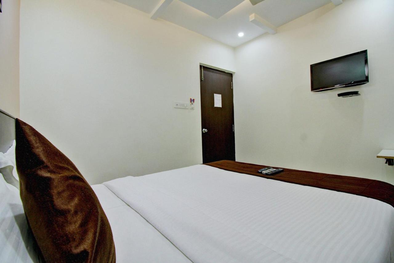 Rd Towers Hotel Chennai Bagian luar foto