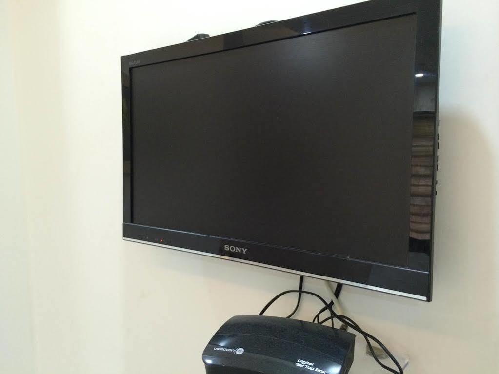 Rd Towers Hotel Chennai Bagian luar foto